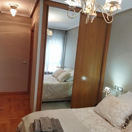 Centrico Apartamento Oviedo Parking Y Wifi Gratuitos Admite Mascotas Exterior foto